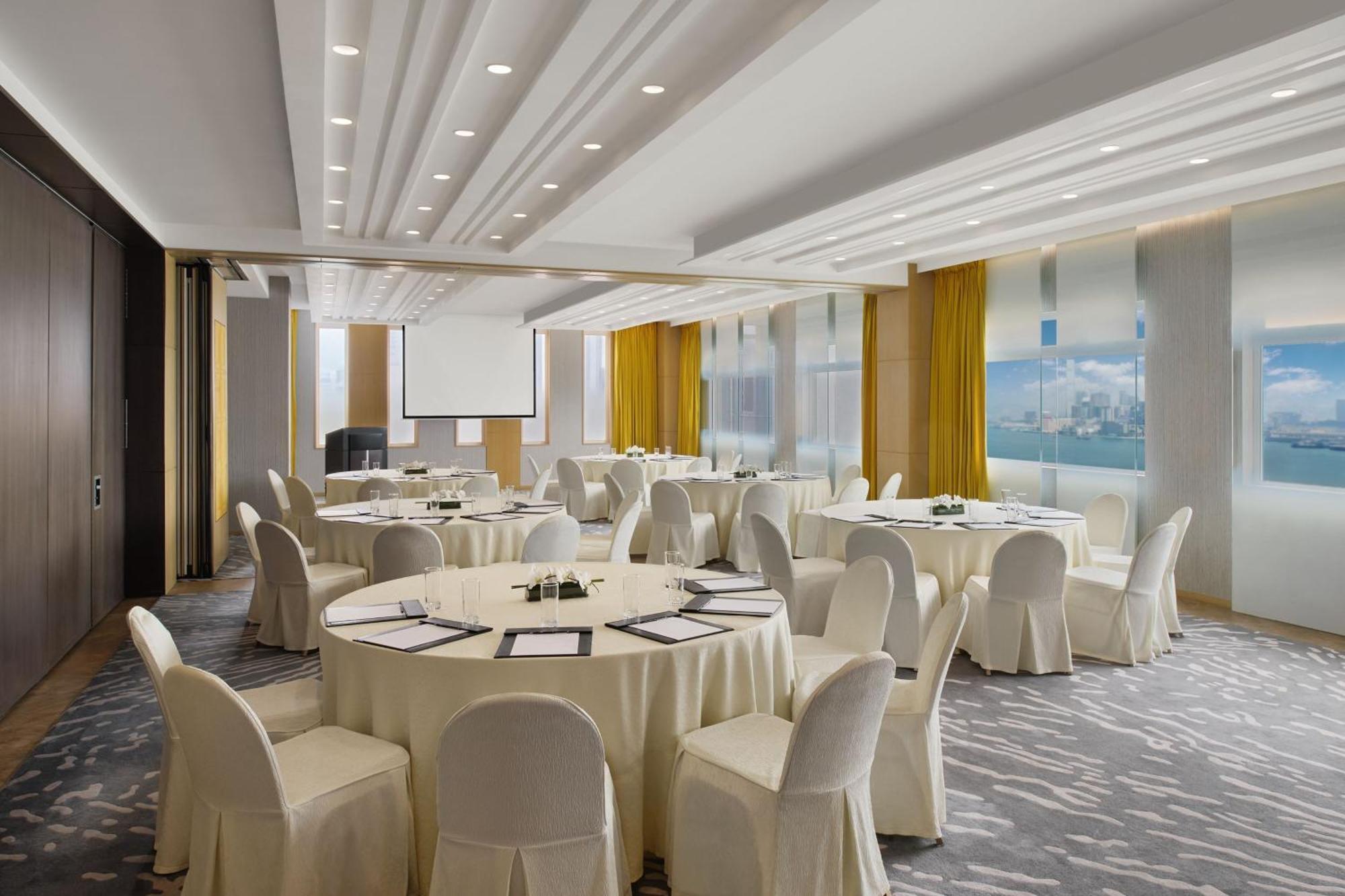 Отель The Park Lane Hong Kong, Autograph Collection Гонконг